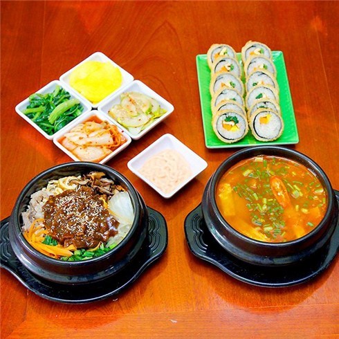 Set ăn hấp dẫn cho 2 người tại Nhà hàng Hàn Quốc